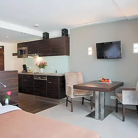 Boardinghouse Hotel apartamentowy